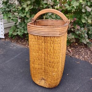 Antique Chinese Rice Basket Handwoven Bamboo Harvest Basket‎ Bentwood Handle